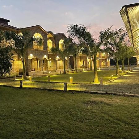 Gir Night Resort Sasan Gir Zewnętrze zdjęcie