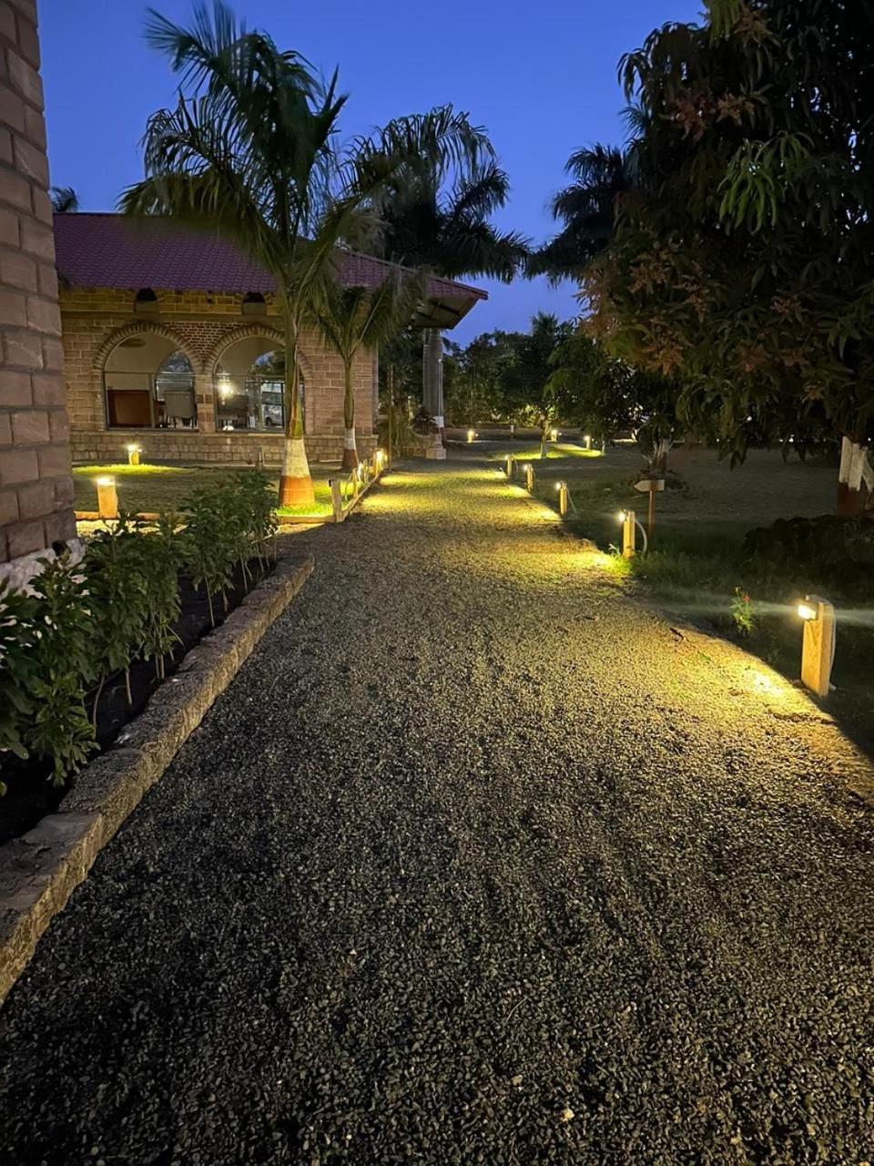 Gir Night Resort Sasan Gir Zewnętrze zdjęcie